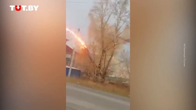Что будет, если дерево упадет на высоковольтные провода смотреть онлайн