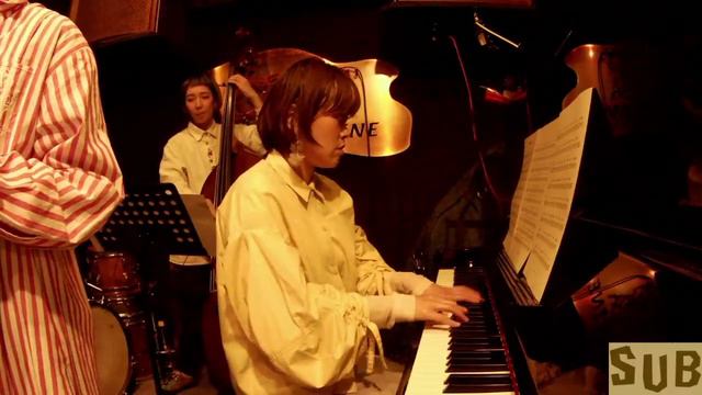3月11日(sat) 昼“Osaka Jazz Lives! ”at 2pm 側島万友美, 長谷川朗sax笹井真紀子piano 大塚恵bass смотреть онлайн