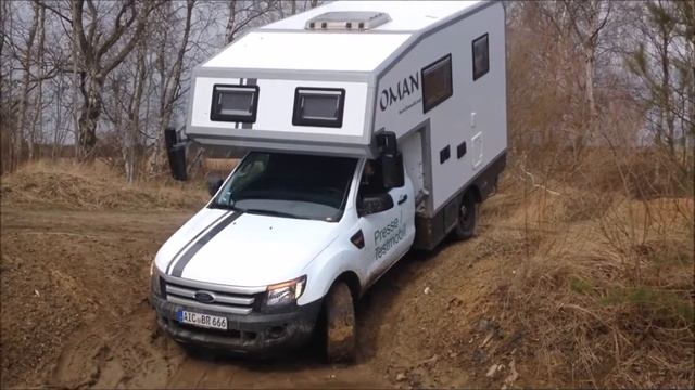 Oman Pick Up Reisemobil Berlin 05 2016