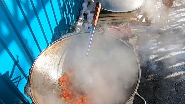 ЗА ЭТО БЛЮДО ВАМ ВСЁ ПРОСТЯТ.НЕЖНЕЙШЕЕ МЯСО В КАЗАНЕ смотреть онлайн