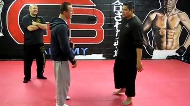 Ray Dionaldo FCS Kali - Kerambit - 10 Cuts / 1 Second !