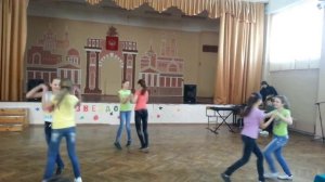 Танец "Красками разными"