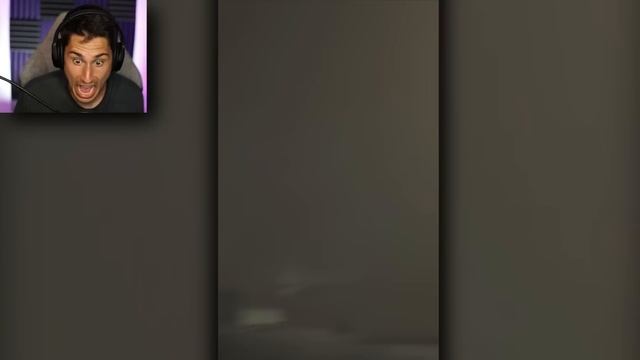 I Finally Watched SKIBIDI TOILET! смотреть онлайн