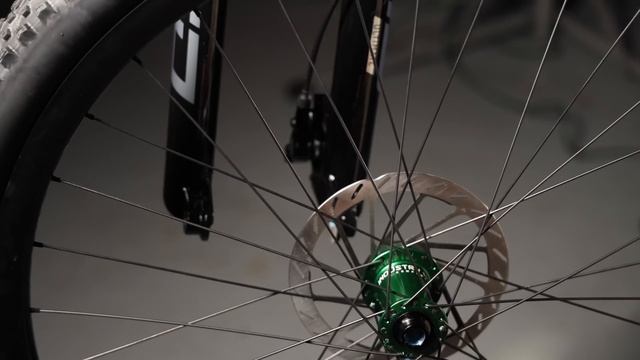 AXS Transmission on an S-Works Epic Evo, DREAMBUILD смотреть онлайн