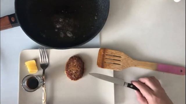 Стоит ли покупать! Готовим и пробуем котлеты из кальмара(купил в маг. Красная икра) смотреть онлайн