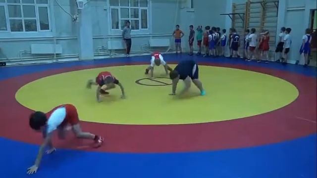Вольная борьба СК Арена в Нижневартовске смотреть онлайн