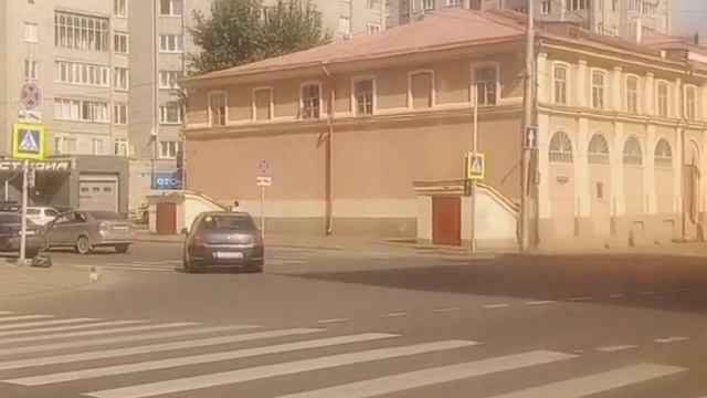 Поездка на автобусе № 87, в городе Красноярск, МАЗ 105, РЕДКИЙ ОКРАС!!! смотреть онлайн