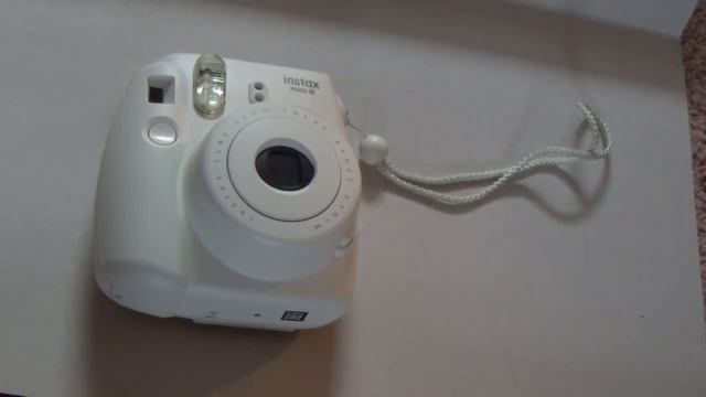 ОБЗОР INSTAX MINI 8. Поменяла фон :D смотреть онлайн