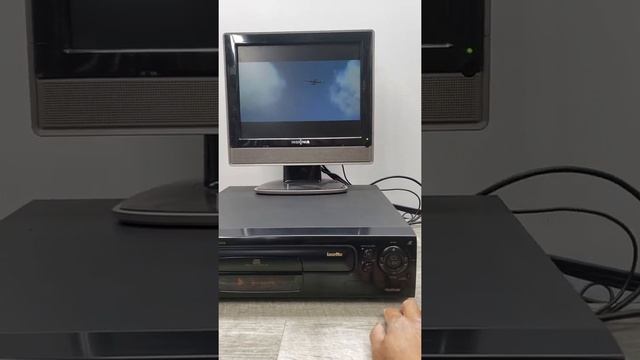 Pioneer CLD-S104 Laserdisc/CD/CDV Pl3 смотреть онлайн