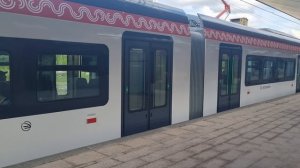 Две «Иволги-4.0» ЭГЭ2Тв-028 и ЭГЭ2Тв-025 на станции Митьково (Линия D3). 3 августа 2024г.