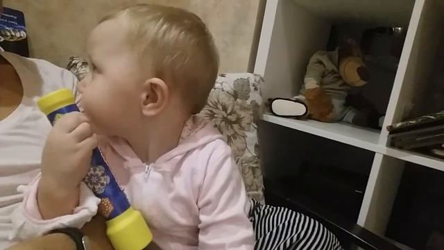 Алё.... , разговор по телефону 1,7 лет смотреть онлайн