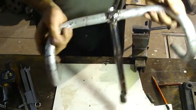 Старт Шоссе замена, подгонка другого выноса на руль баран.Replacement, fitting another stem to the смотреть онлайн