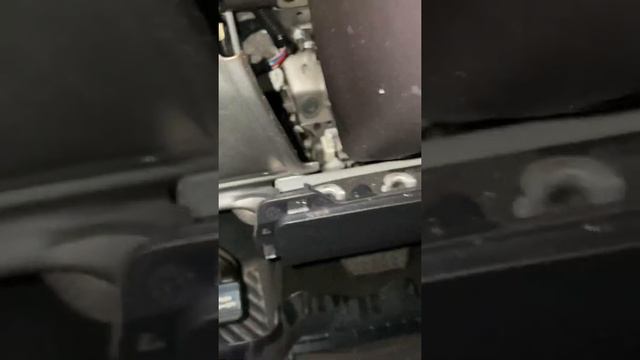 2016/2017 TOYOTA CAMRY TURN SIGNAL FLASHING RELAY смотреть онлайн