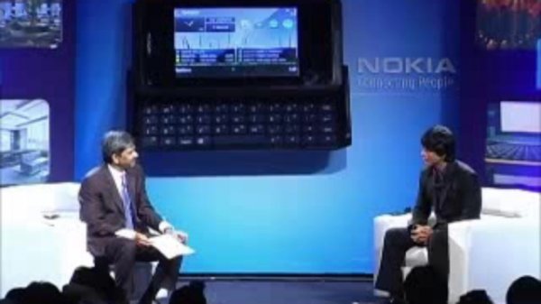 Shahrukh Khan with D. Shivakumar (MD   VP - Nokia India) Nok