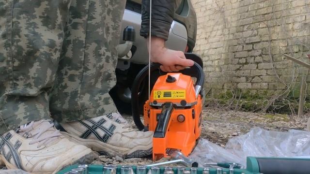 Бензопила КАЛИБР БП-2600/18У: сборка, настройка, тест смотреть онлайн