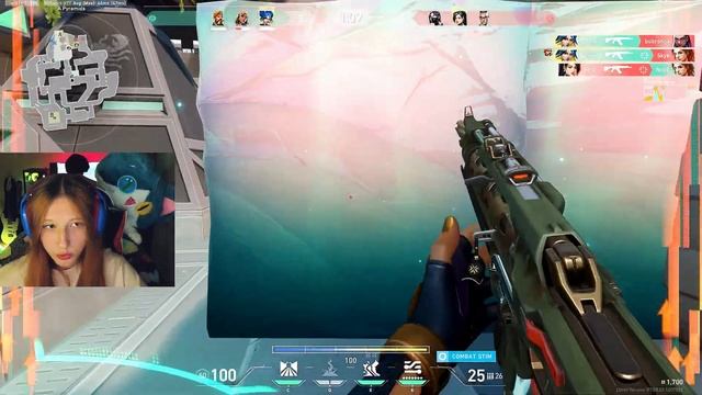 ДА ЧТО ОНА ТВОРИТ ??? | Смешная нарезка по валорант смотреть онлайн