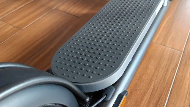 Solidna hulajnoga elektryczna od submarki Xiaomi. NAVEE N65. 65km zasięgu, 500Wat, koła 10 cali смотреть онлайн