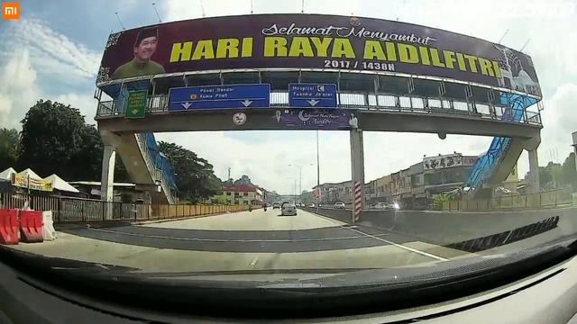 Using Xiomi Mijia Dashcam 2017-Bukit Chedang ke Hospital Tuanku Jaafar смотреть онлайн