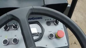 Заводим каток  LiuGong 6032Е  combi