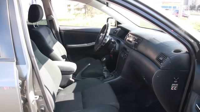 TOYOTA COROLLA смотреть онлайн