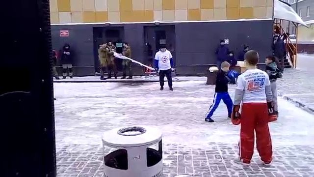 Первые показательные выступления у детей ? Fight club JEB НОВОСИБИРСК kids смотреть онлайн