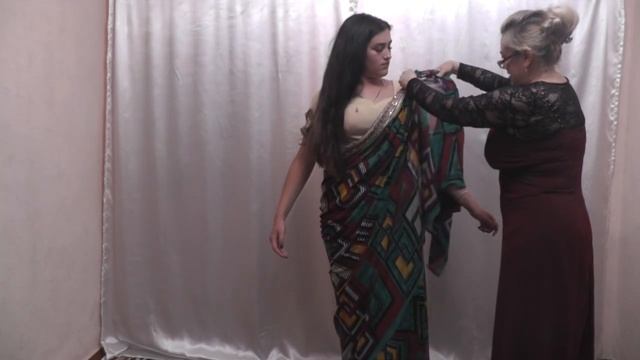 Как правильно надевать сари | Как завязывать сари смотреть онлайн