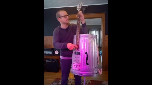 Trash blaster 3 string bass смотреть онлайн