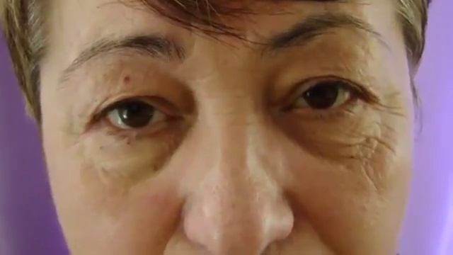 Мини-крем "Instantly Ageless" Jeunesse смотреть онлайн