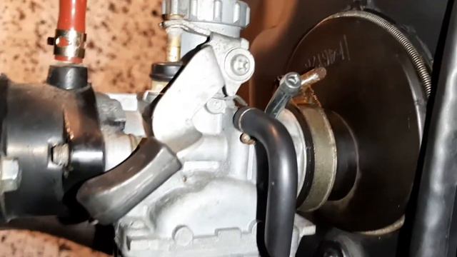 Pulse Adrenaline 125cc Carb Clean | High Idle Fix! смотреть онлайн