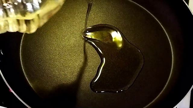 Не спешите выбрасывать манную кашу. Как приготовить самые нежные оладьи -делюсь рецептом. смотреть онлайн