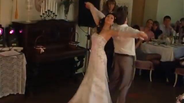 самый красивый свадебный танец.avi смотреть онлайн