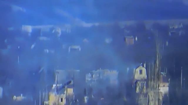 📍Los francotiradores ucranianos🇺🇦 cerca de Gorlovka son eliminados por ATGM Kornet🇷🇺 смотреть онлайн