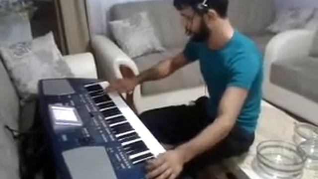 EMRAH - KORG PA 500 TR DEMO 2 смотреть онлайн