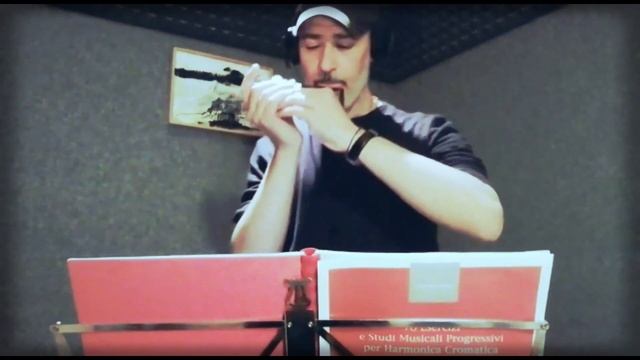 Gianluca Littera - "70 esercizi e Studi Musicali progressivi per Harmonica Chromatica" смотреть онлайн