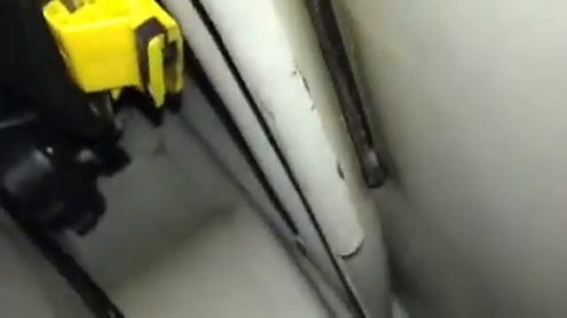 Фрилендер,ремонт электрозамка двери смотреть онлайн