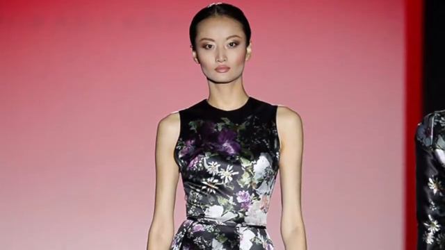 Hannibal Laguna SS 2018 Womens Collection | Mercedes Benz Fashion Week | Moda En Pasarela