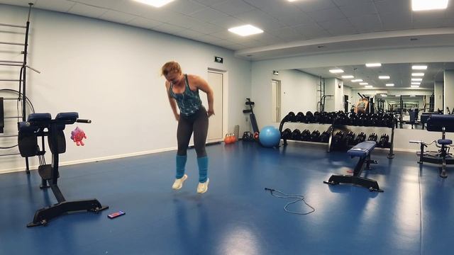 Идеальное самое негуманное и жёсткое кардио в мире! С днём рождения Меня! Что насчёт бёрпи?) смотреть онлайн