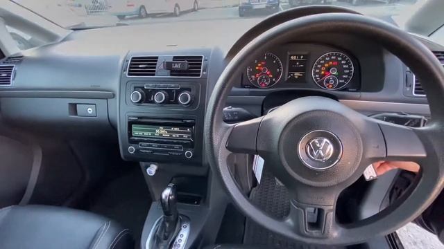 Volkswagen touran TDi 2012 walkaroundVolkswagen touran TDi 2012 walkaround смотреть онлайн