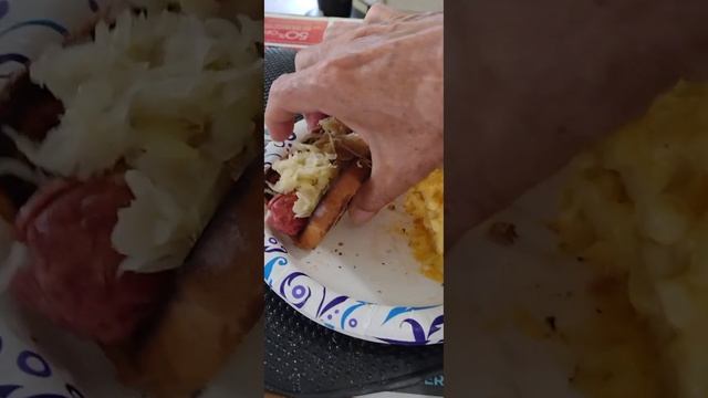 hot dog on a cheap piece of white bread смотреть онлайн