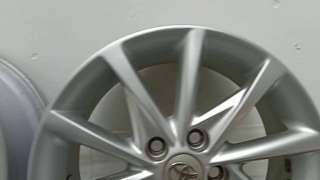 #99657 Диски 17" Toyota 5*114.3 7J +45 смотреть онлайн