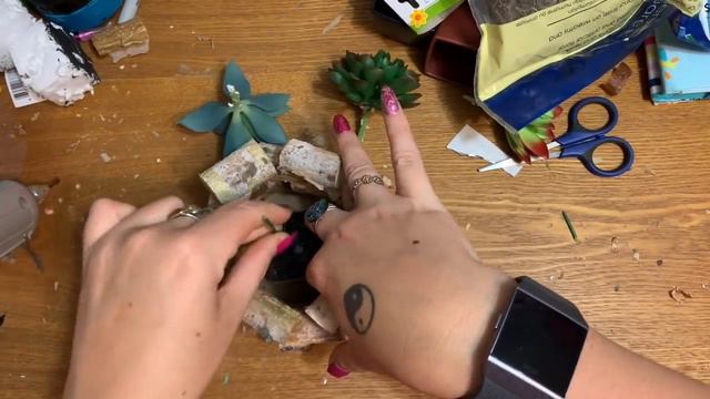 Everyday Crafting: Dollar Tree Wooden Succulent Holder смотреть онлайн