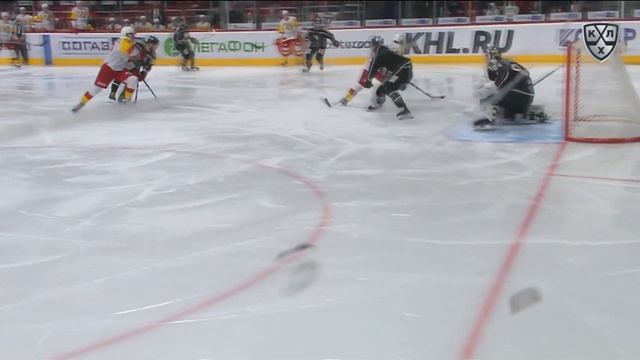 Савинайнен забивает с лёту смотреть онлайн