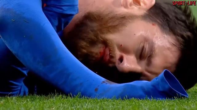 Тяжело быть Месси и Роналдо смотреть онлайн