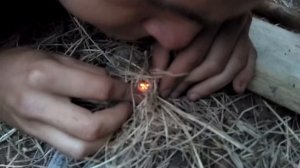 Как развести огонь? Без зажигалок,спичек и тому подобному.