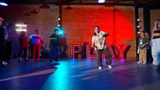 "A Milli" - Lil Wayne Dance | Matt Steffanina & Williams Fam Choreography смотреть онлайн