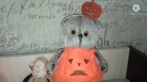 Басик отмечает хэллоуин ??️