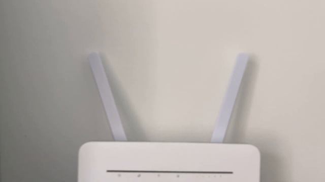 how to insert sim card in huawei router b535 4g cat7 300mbps LTE with 2 external antennas смотреть онлайн