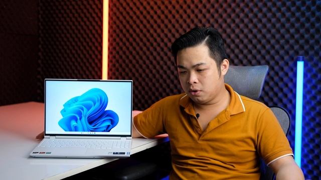 Đánh giá Lenovo Legion 5 Pro 16ARH7H: Siêu mát, màn đẹp, R7 6800H chưa ngon смотреть онлайн