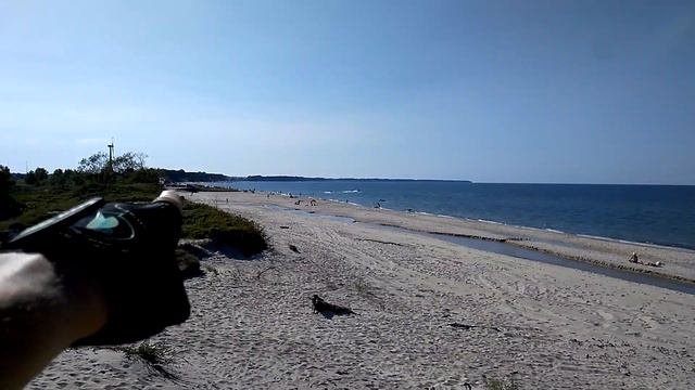 Пляж в Куликово , народу битком смотреть онлайн