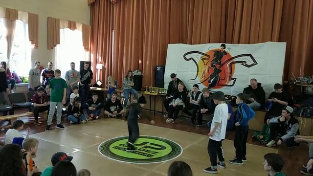 ЮГ2017 2-й год, 1-й круг Андрей и Кирилл смотреть онлайн